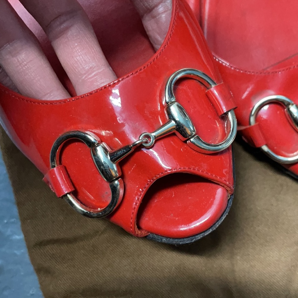Gucci Horsebit Red Patent Slingback Sandal Flats - Picture 17 of 17